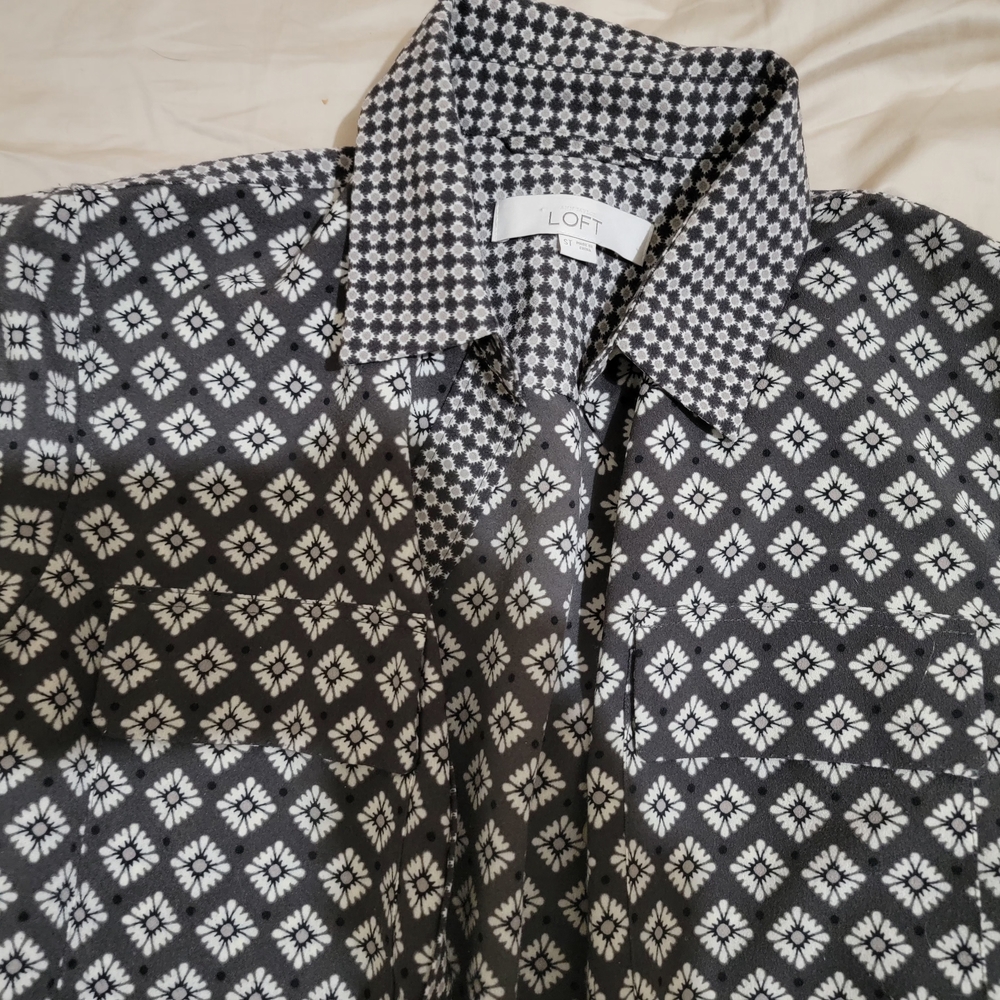 LOFT black And White Silky midi Length shirt/dress